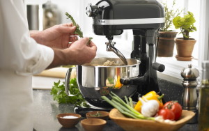 Mélangeur dans la cuisine