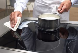 Entretien de la table de cuisson