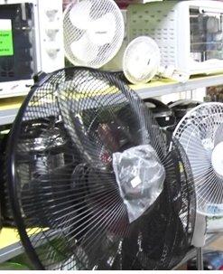 Comment choisir un ventilateur pour votre pièce et votre maison