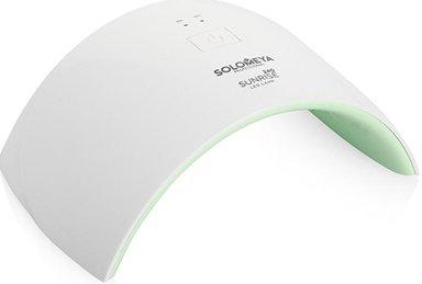 Comment choisir une lampe pour sécher le vernis gel