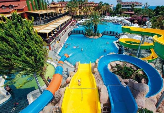 Les meilleurs hôtels avec parc aquatique en Turquie en 2026
